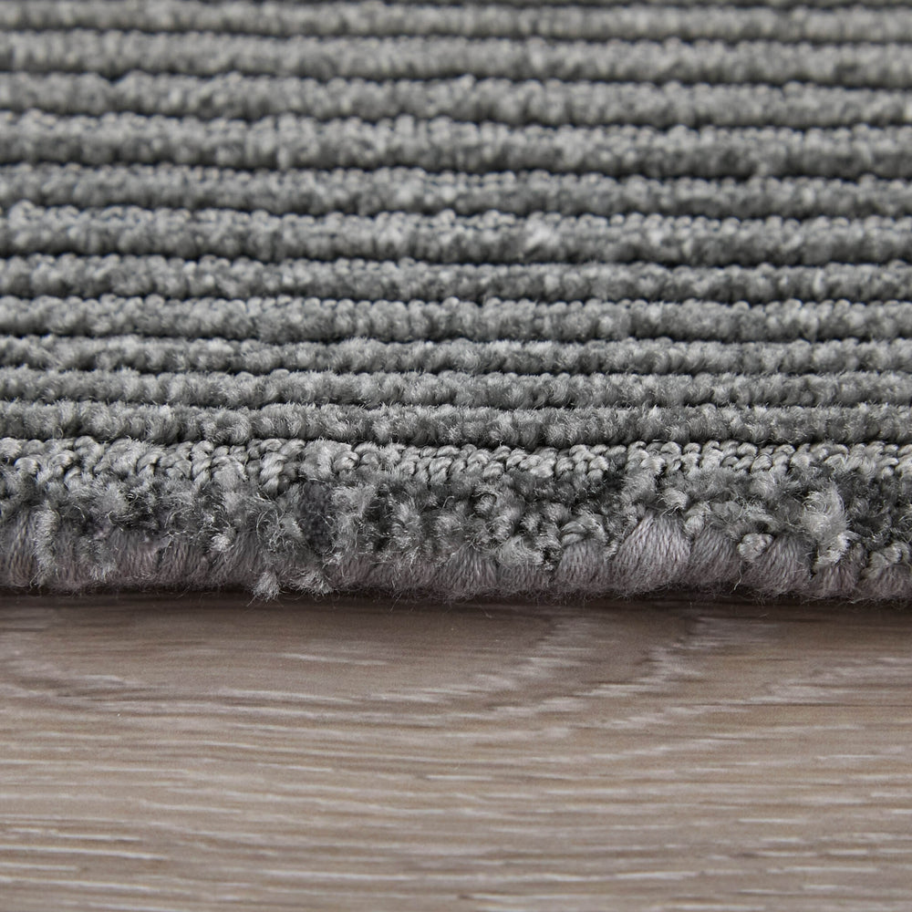 Feizy Abbott 8A24F Gray Area Rug Lifestyle Image Feature