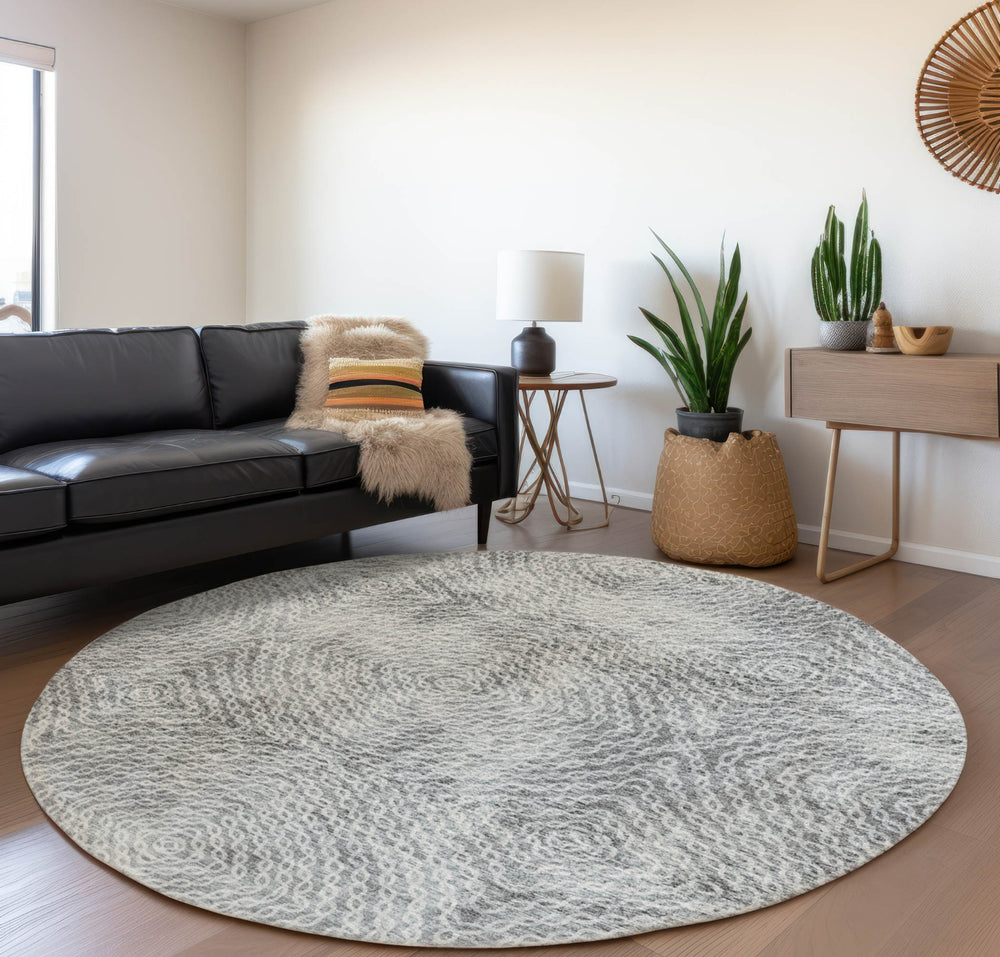 Piper Looms Mayfield Geometric Chain Links AMF74 Ash Machine Washable Area Rug Round Lifestyle Image Feature