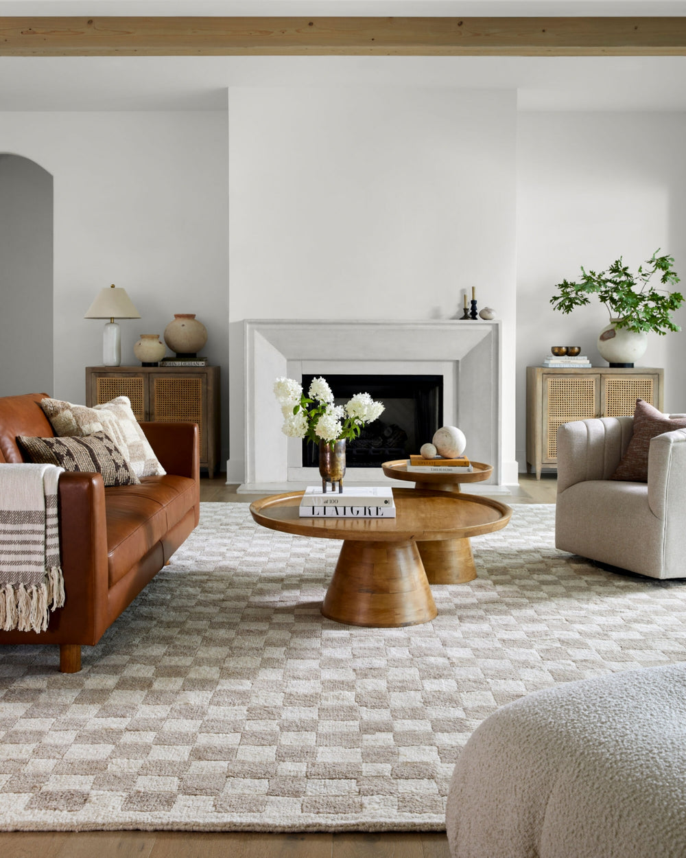 Surya Damier DMI-2303 Area Rug Room Scene Feature
