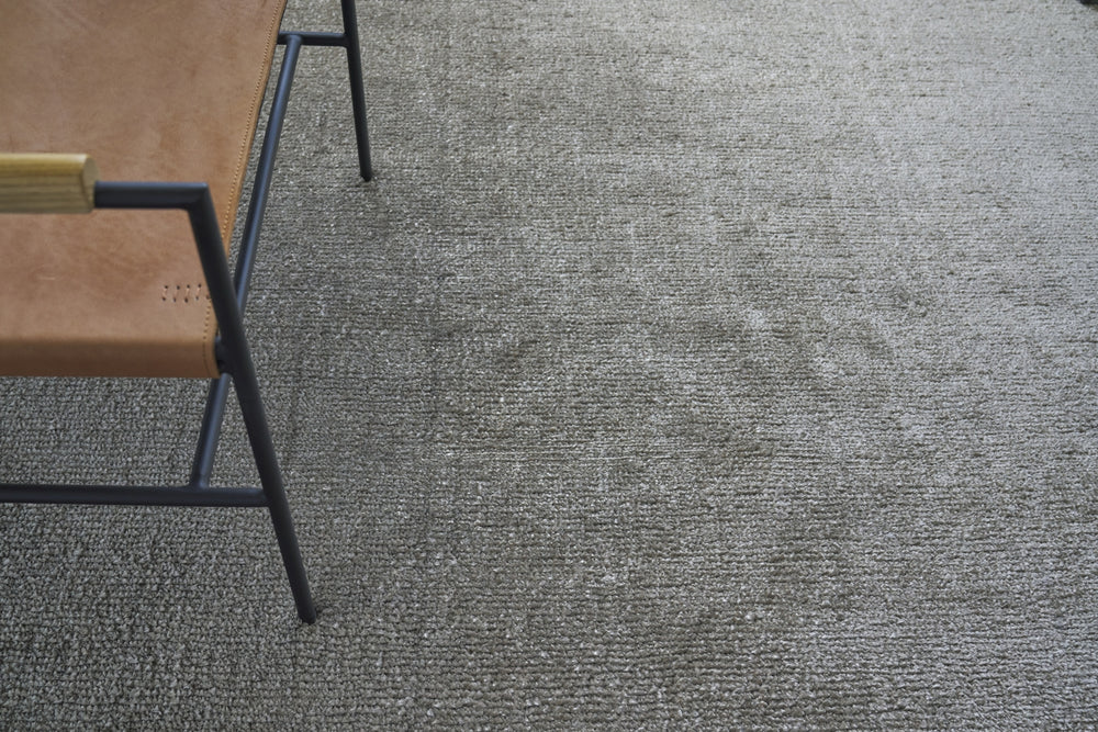 Exquisite Rugs Calla 2875 Khaki Area Rug Lifestyle Image Feature