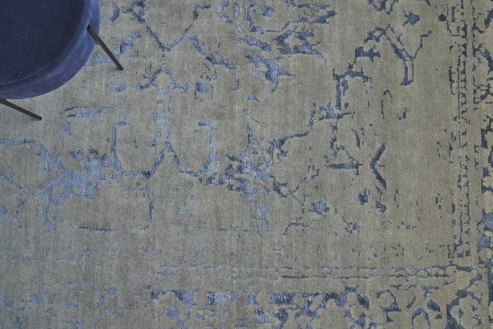 Exquisite Rugs Terras 3130 Gray/Blue Area Rug by The Met Lifestyle Image Feature