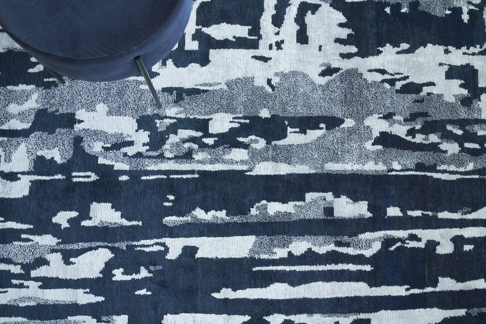 Exquisite Rugs Carrina 3135 Navy/Silver Area Rug by The Met Lifestyle Image Feature