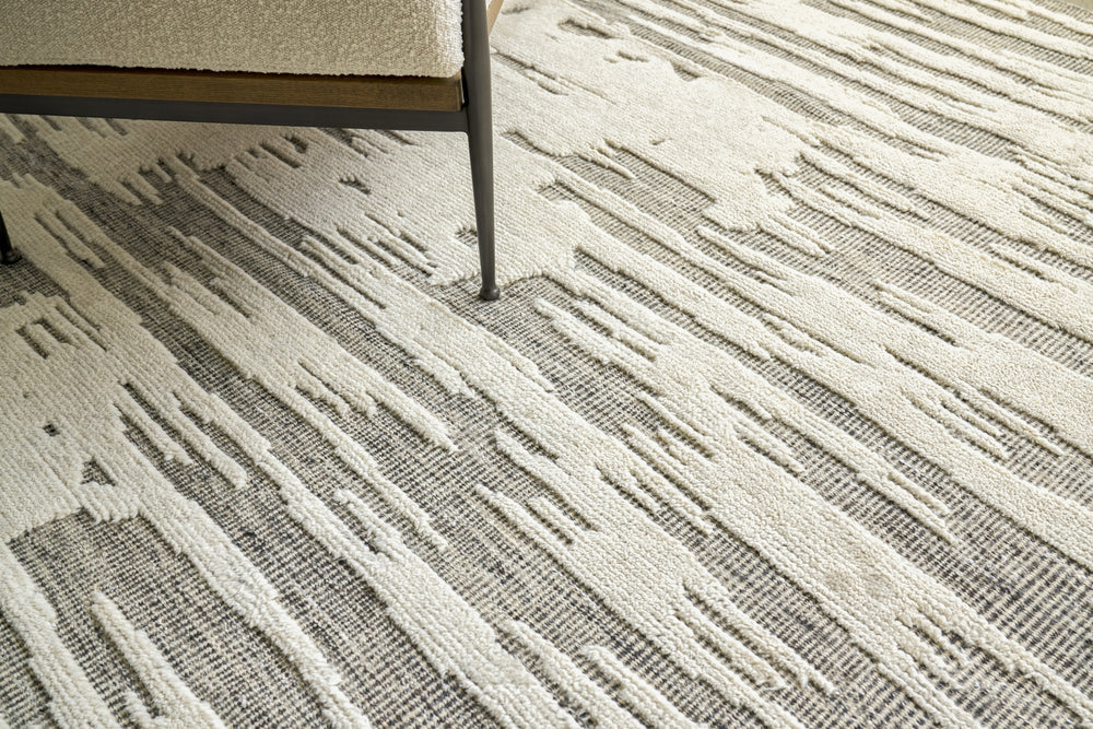 Exquisite Rugs Calibre 4460 Ivory/Charcoal Area Rug Lifestyle Image Feature