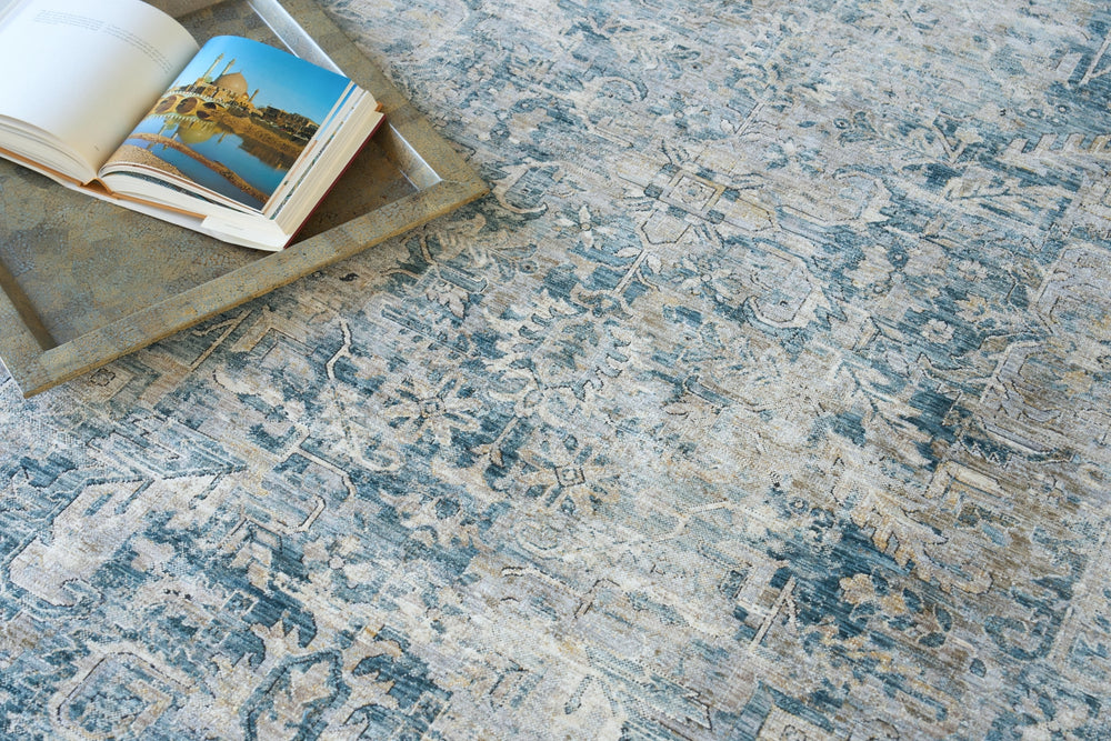 Exquisite Rugs Antique Loom 5589 Blue Area Rug Lifestyle Image Feature