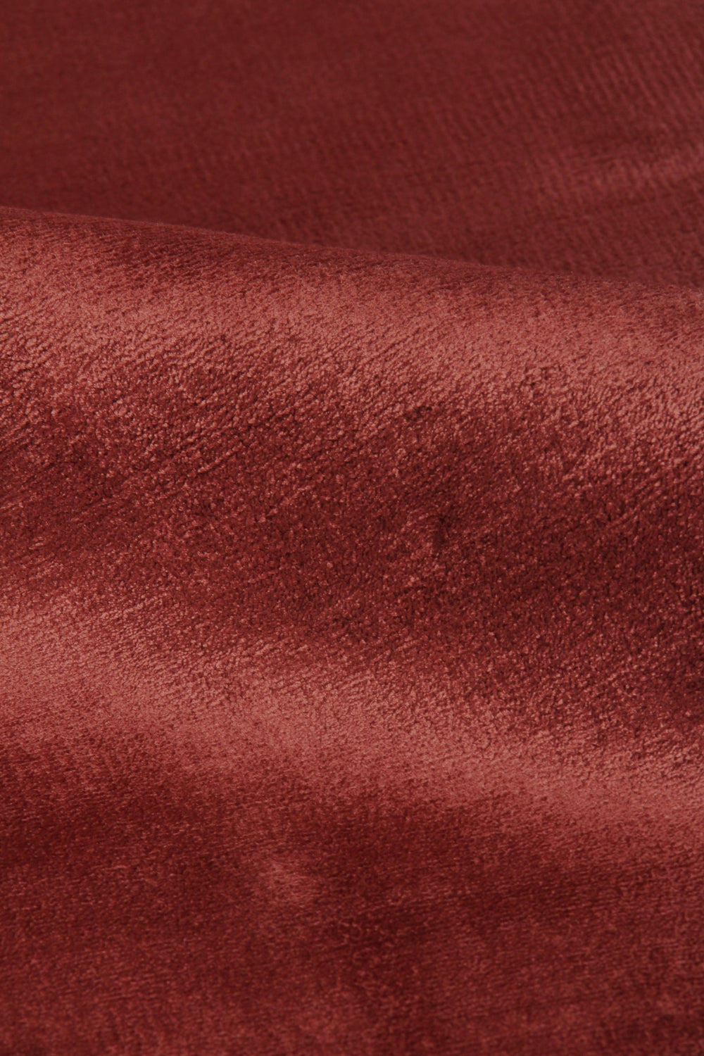 Exquisite Rugs Dove 9507 Ruby Red Area Rug Lifestyle Image Feature