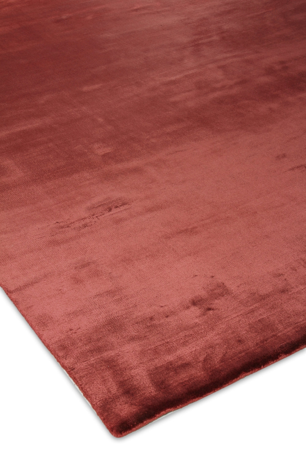 Exquisite Rugs Dove 9507 Ruby Red Area Rug Lifestyle Image Feature