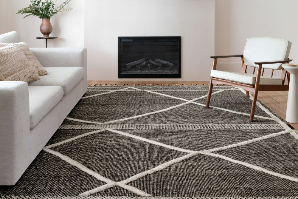 Loloi Iman IMA-02 Beige/Charcoal Area Rug Lifestyle Image Feature