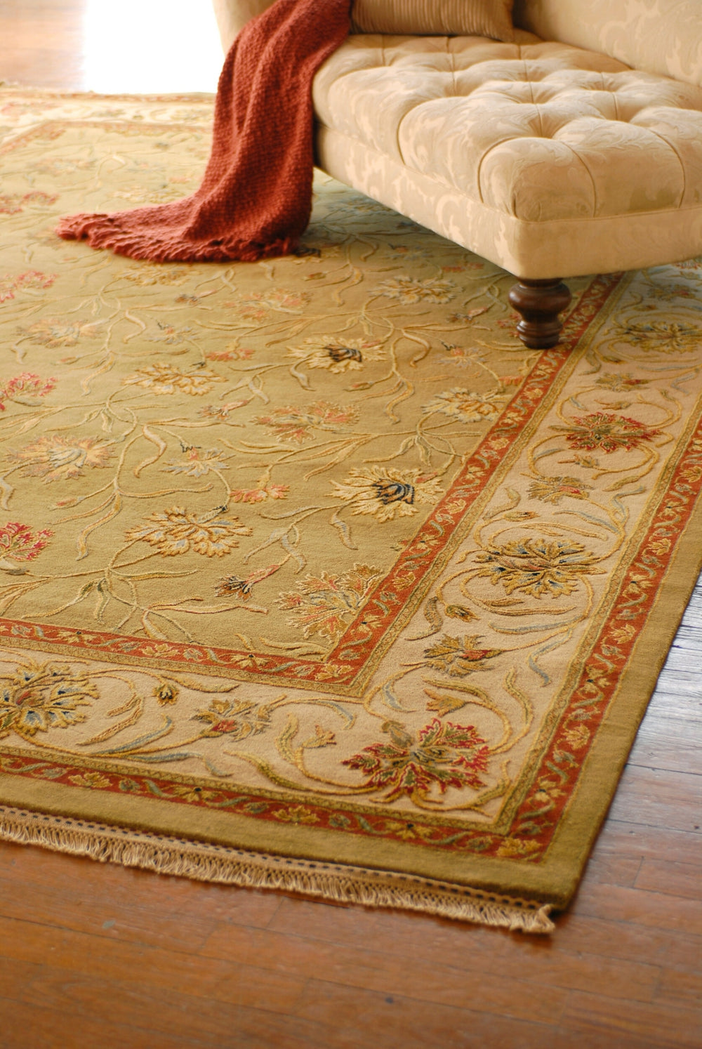 Surya Imperial IMP-1003 Area Rug Room Scene Feature