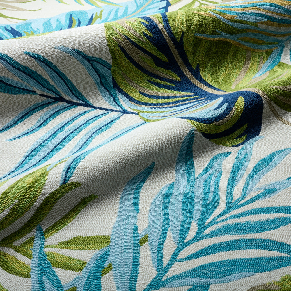 Jaipur Living Catalina Fraise CAT52 Blue/Green Area Rug Lifestyle Image Feature