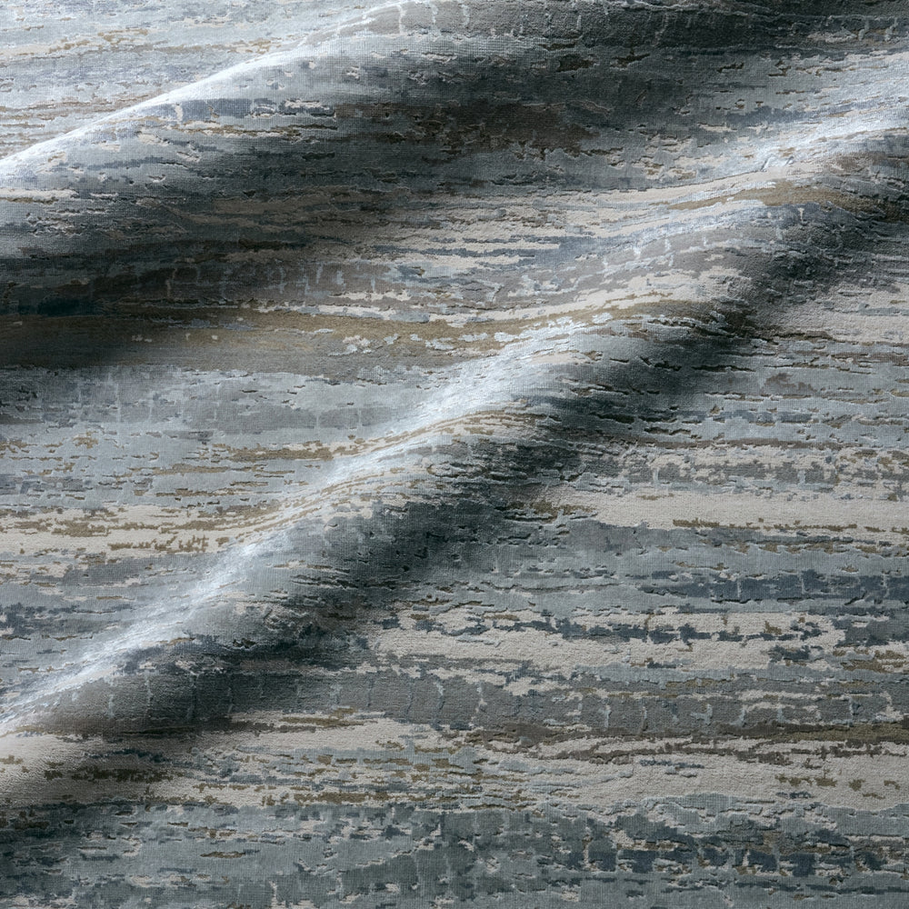 Jaipur Living Chaos Theory By Kavi Bandi CKV19 Blue/Gray Area Rug Lifestyle Image Feature