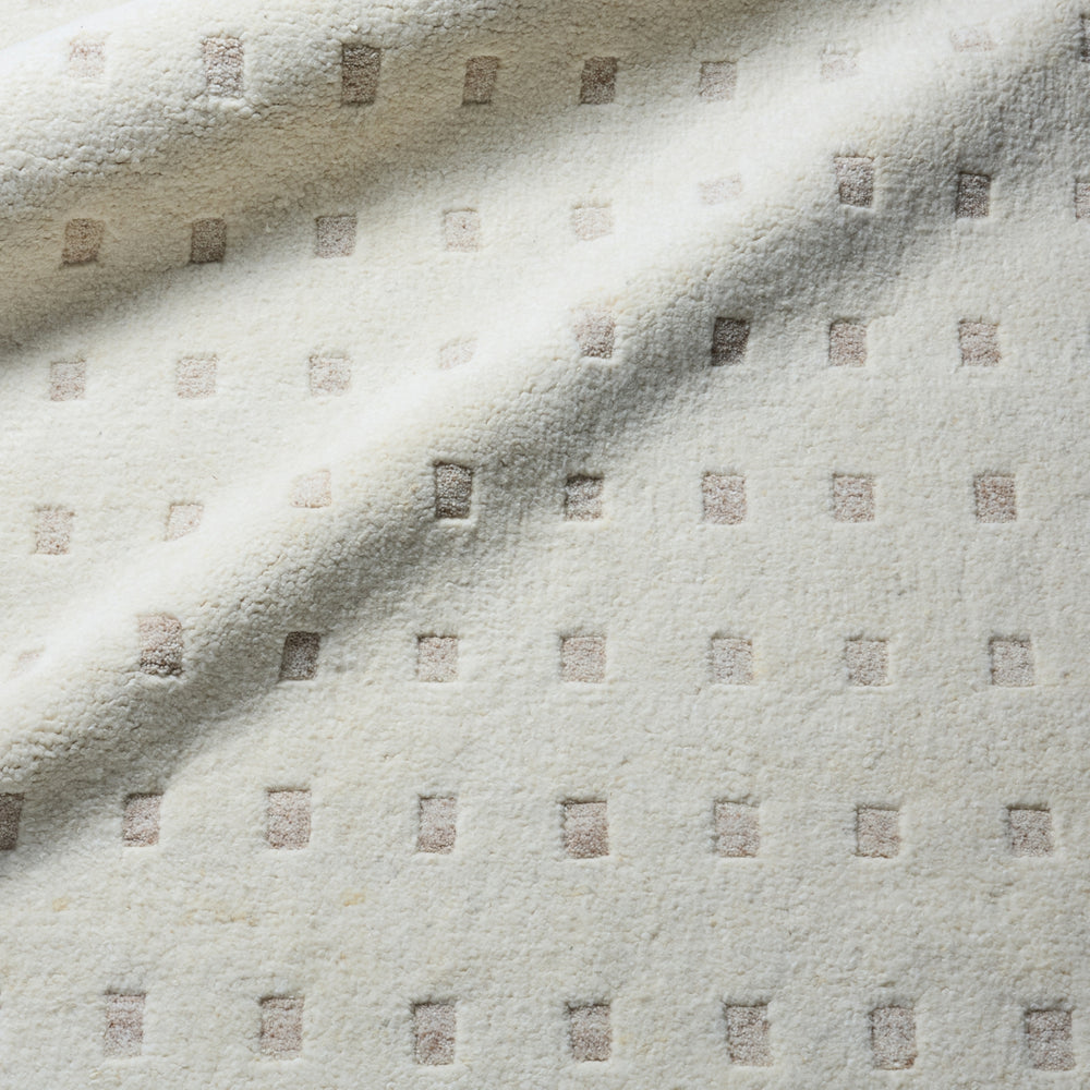 Jaipur Living Keoka KEO05 Area Rug Lifestyle Image Feature