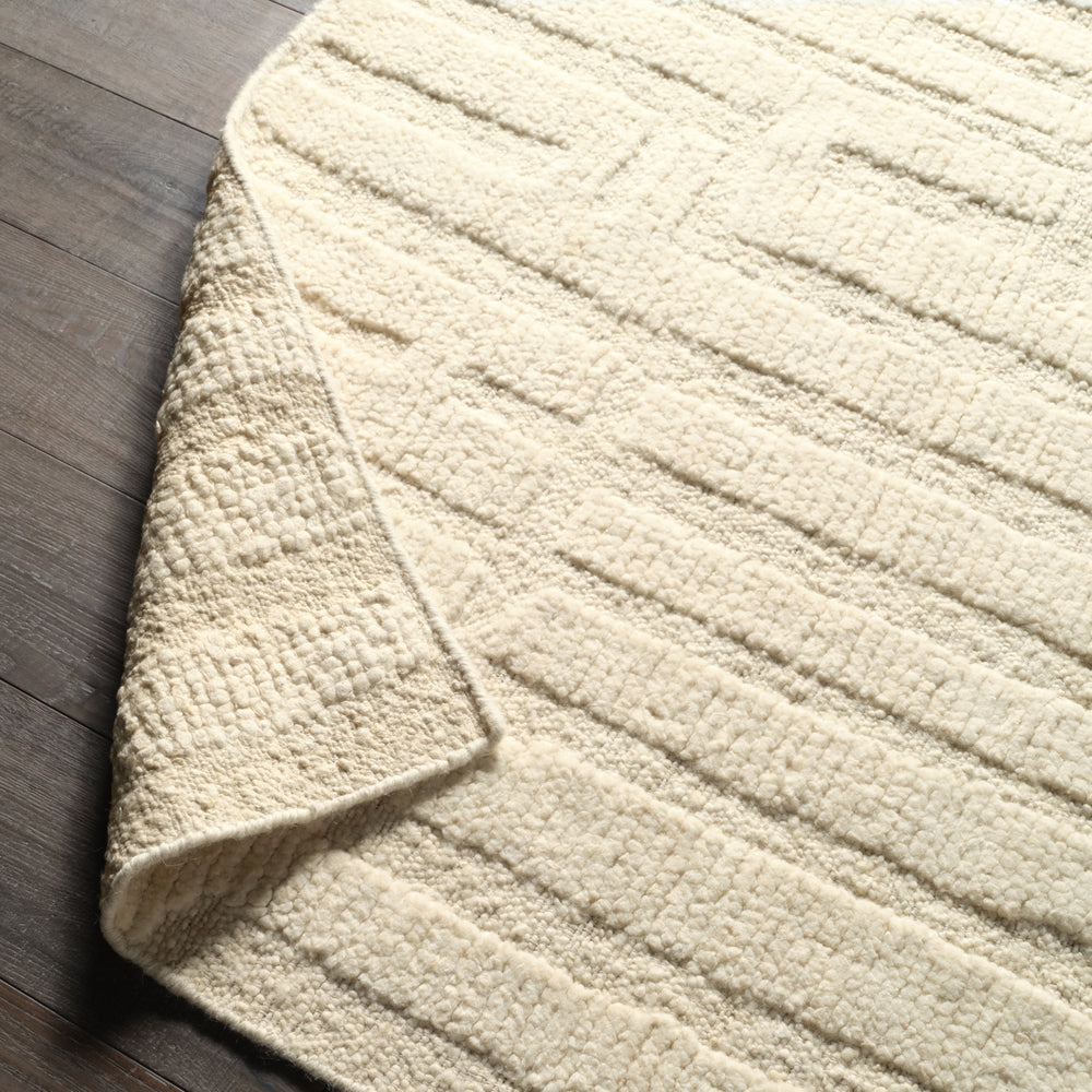 Jaipur Living Keoka KEO10 Area Rug Lifestyle Image Feature