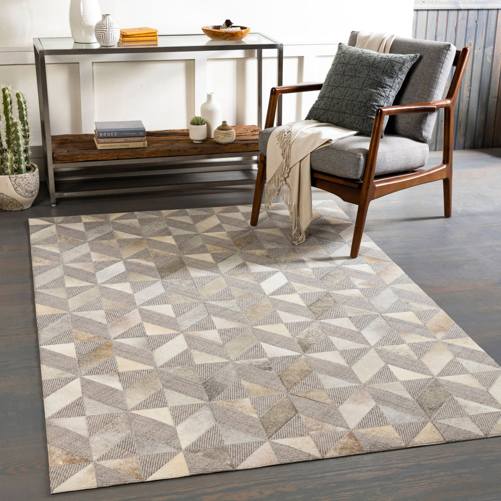 Surya Jardin JRD-2301 Area Rug Room Scene Feature
