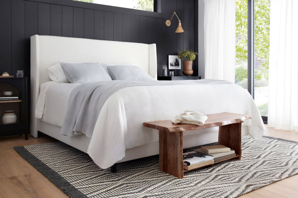 Loloi Kenzie KNZ-01 Ivory/Charcoal Area Rug Lifestyle Image Feature