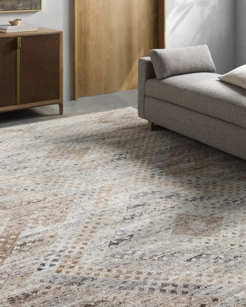 Surya Kabul KLB-2300 Area Rug Style Shot Feature