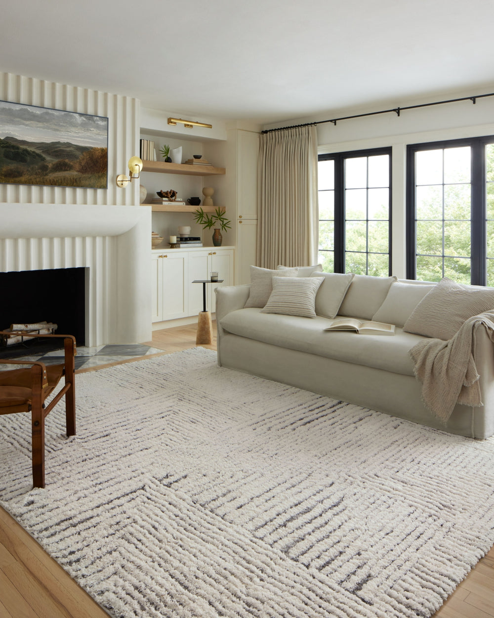 Loloi Levitt Shag LEV-02 Ivory/Grey Area Rug Lifestyle Image Feature