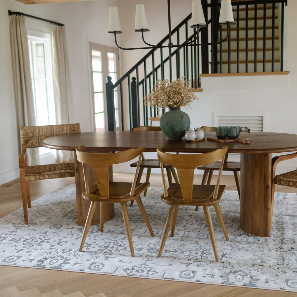 Oriental Weavers Intrigue INT08 Ivory/Grey Area Rug Lifestyle Image Feature