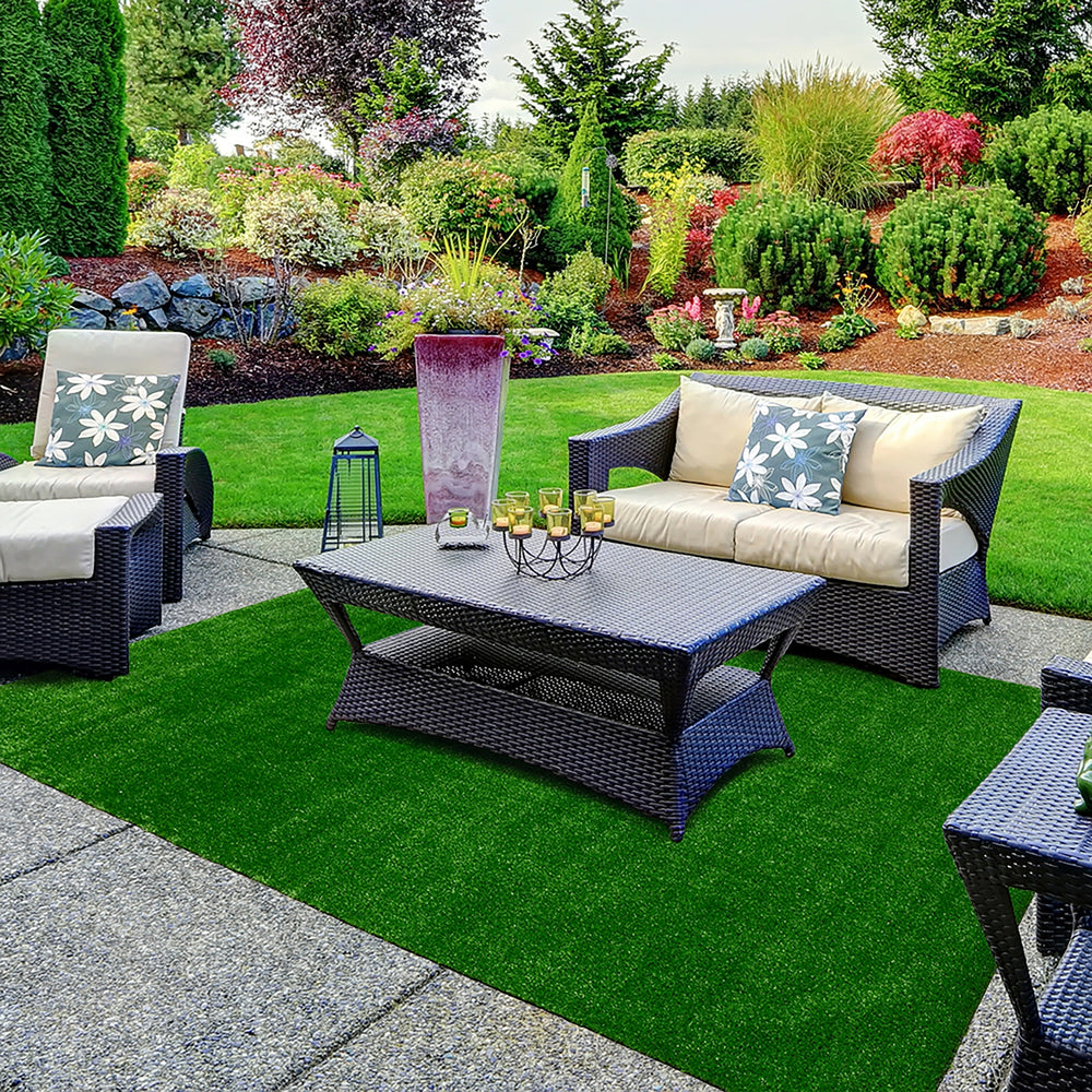 Oriental Weavers Sarasota SA001 Green / Area Rug Lifestyle Image Feature