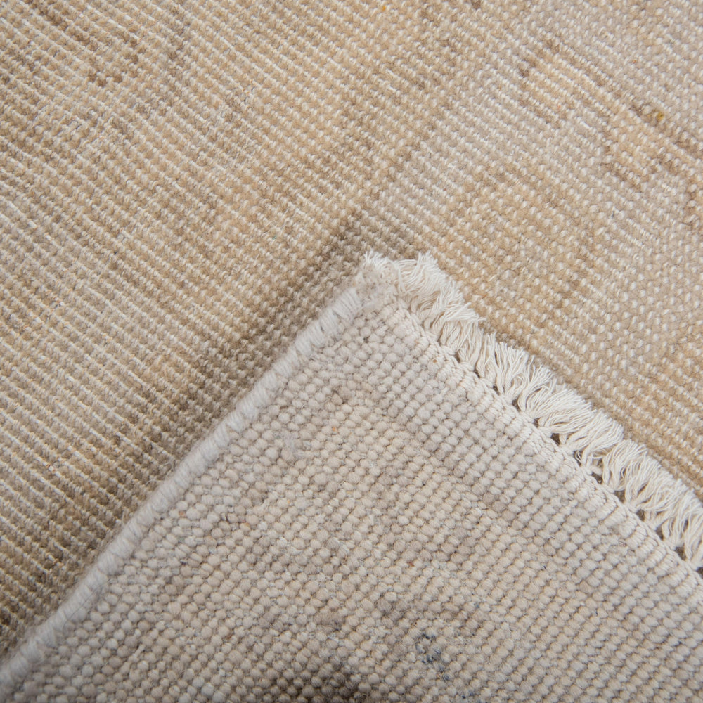 Rizzy Tuscany TUS716 Ivory Area Rug Room Image Feature