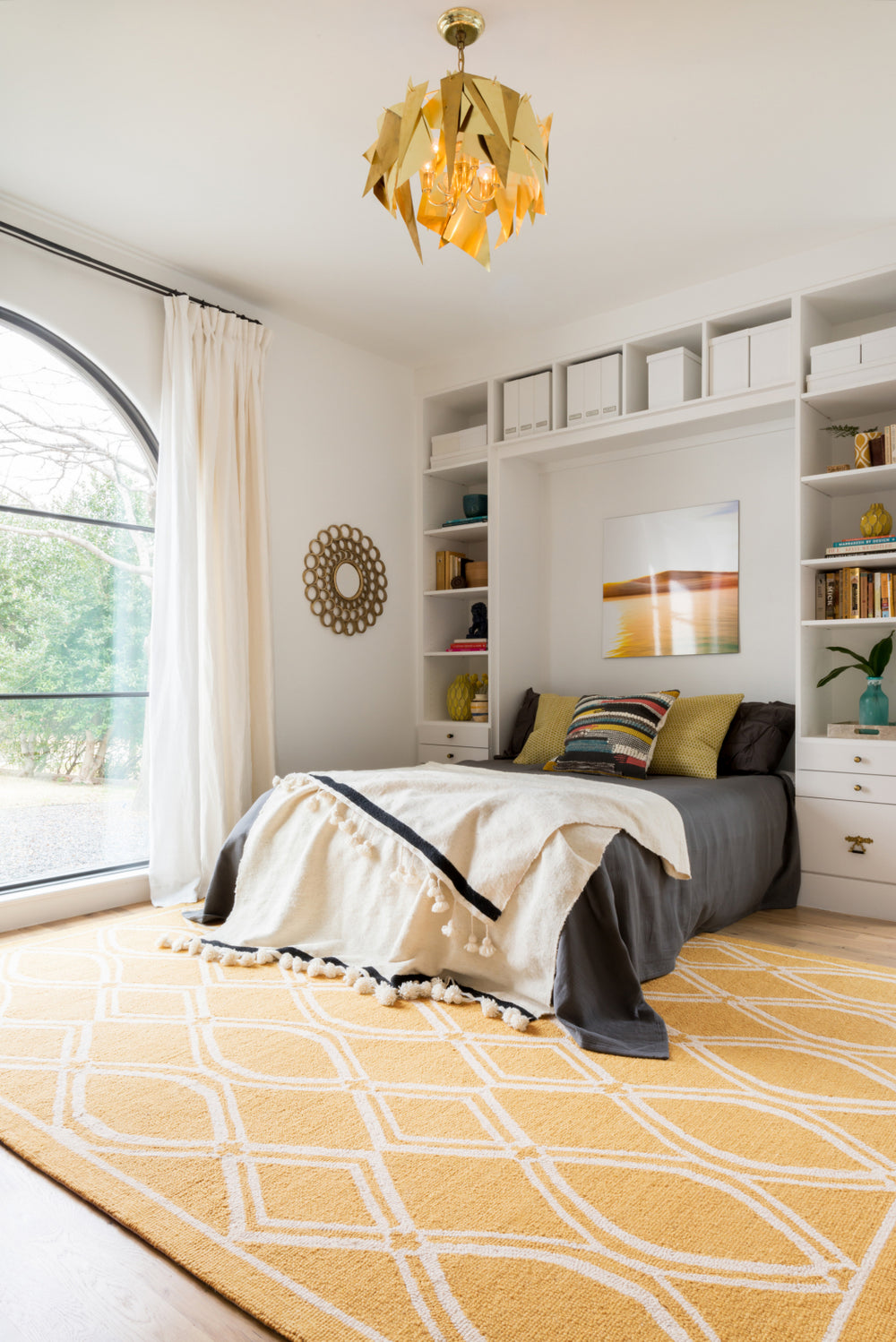 Loloi Stephanie SW-04 Gold / Ivory Area Rug Roomscene Feature