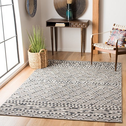 Safavieh Global GLB879 Grey / Ivory Area Rug Room Scene Feature