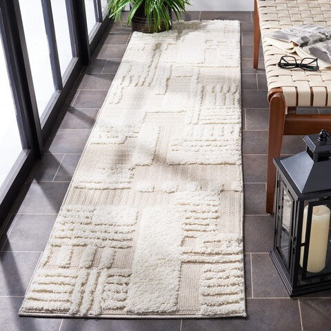 Safavieh Trends TRD126 Beige / Ivory Area Rug Room Scene Feature