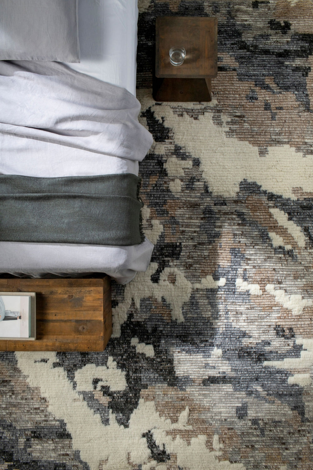 Surya Socrates SOC-2300 Area Rug Style Shot Feature