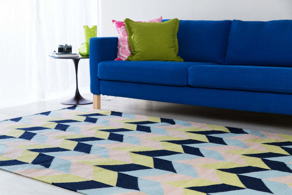 Surya Talitha TAL-1000 Area Rug by Peter Som Room Scene Feature