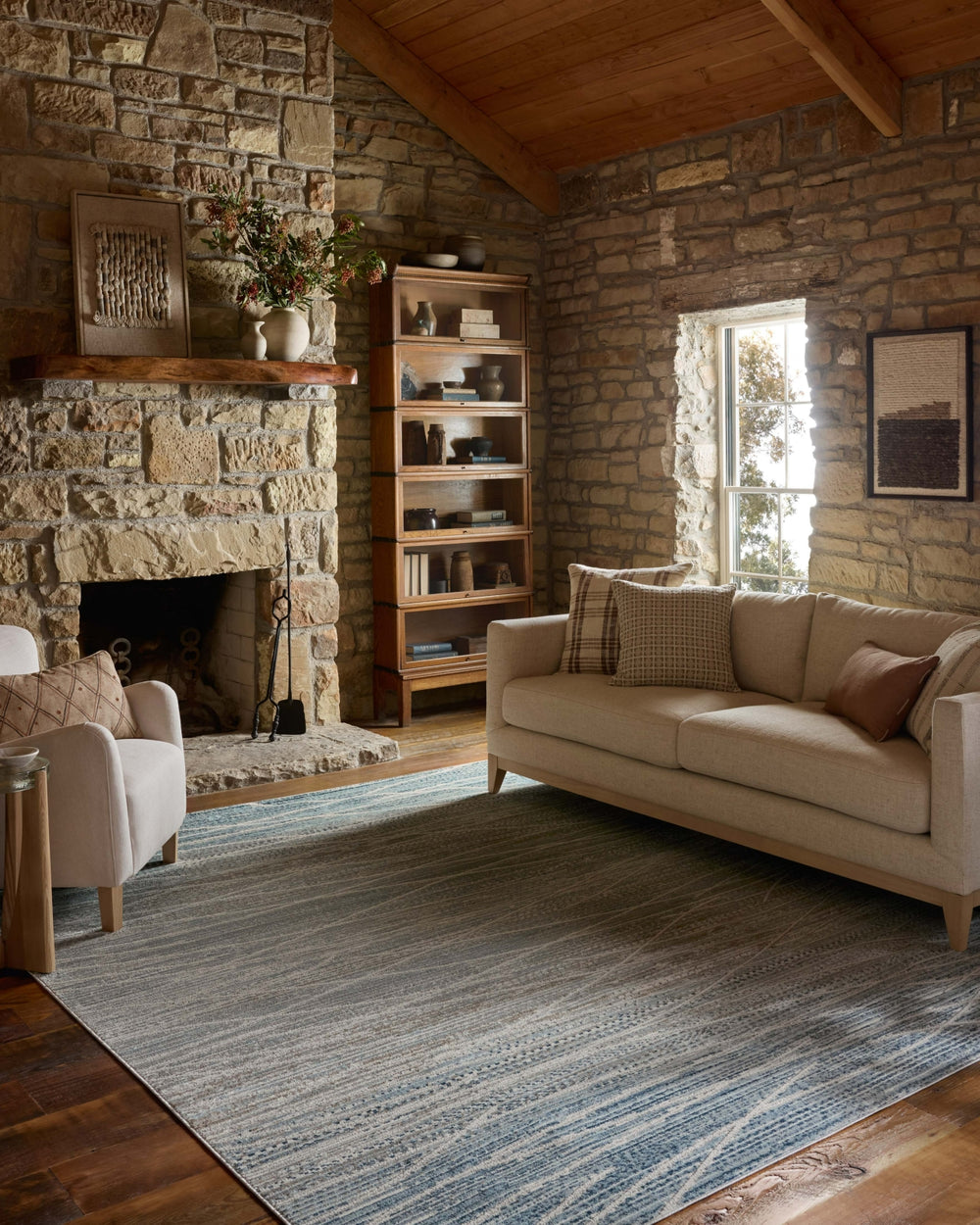 Loloi Townes TOW-07 Natural / Sky Area Rug Lifestyle Image Feature