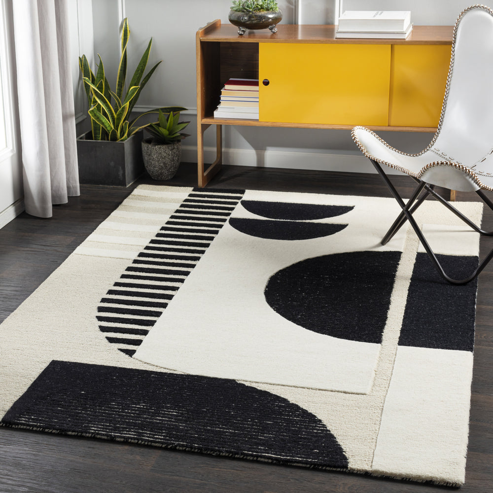 Surya Brooklyn BRO-2304 Area Rug Room Scene Feature