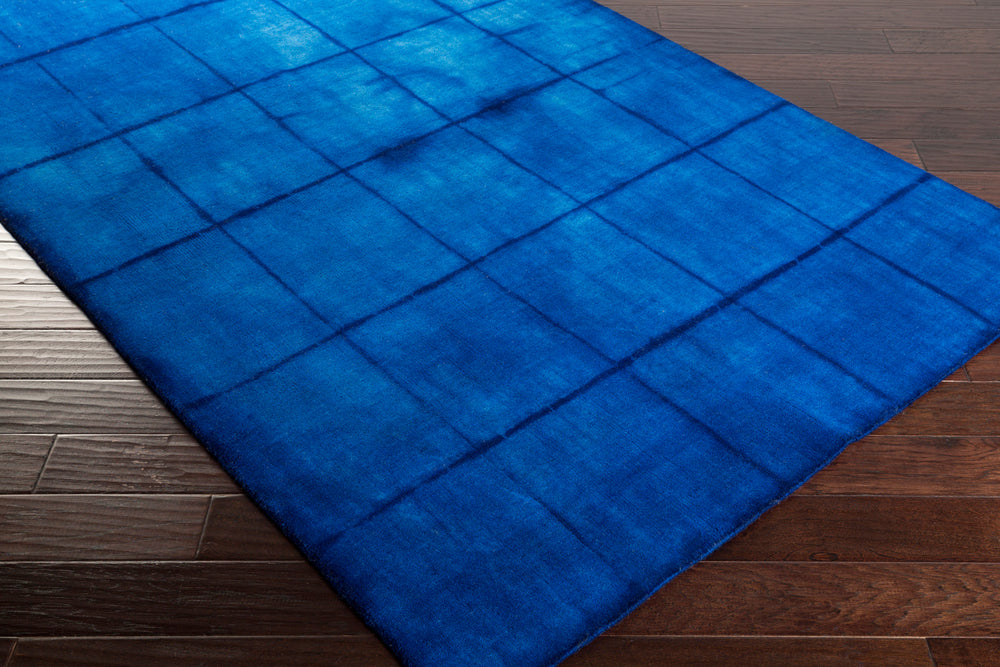 Surya Cruise CRS-7000 Area Rug Corner Shot Feature