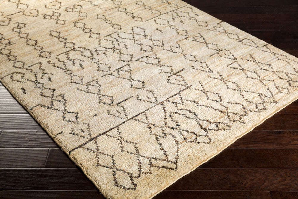 Surya Casablanca CSB-7000 Area Rug Corner Shot Feature