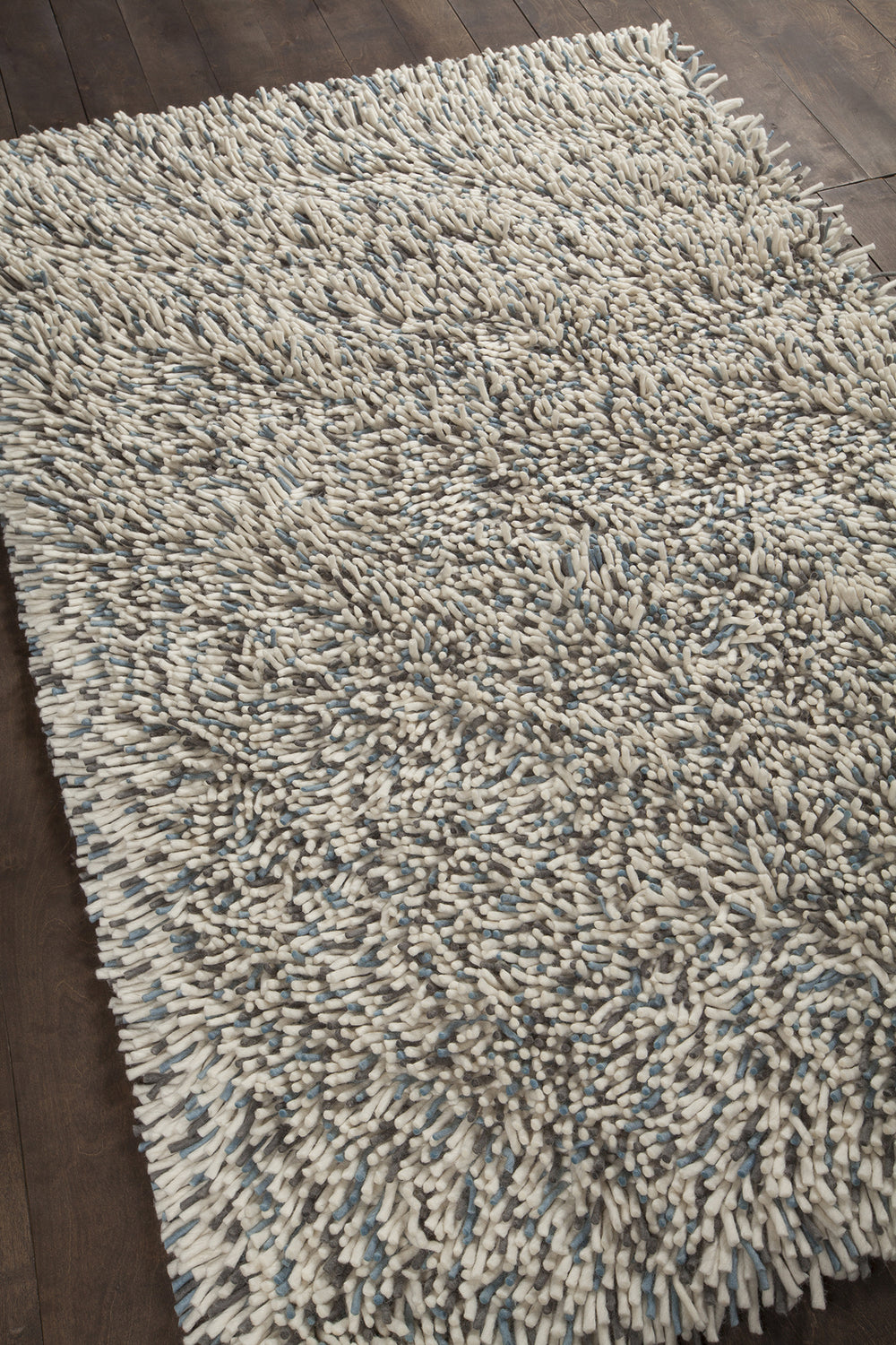 Chandra Imogen IMO-44401 Area Rug Feature