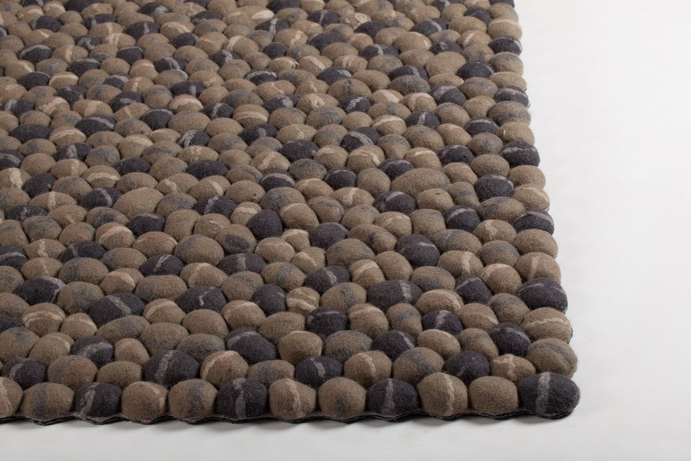 Chandra Pebbles PEB-46701 Brown Grey Area Rug Corner Shot Feature
