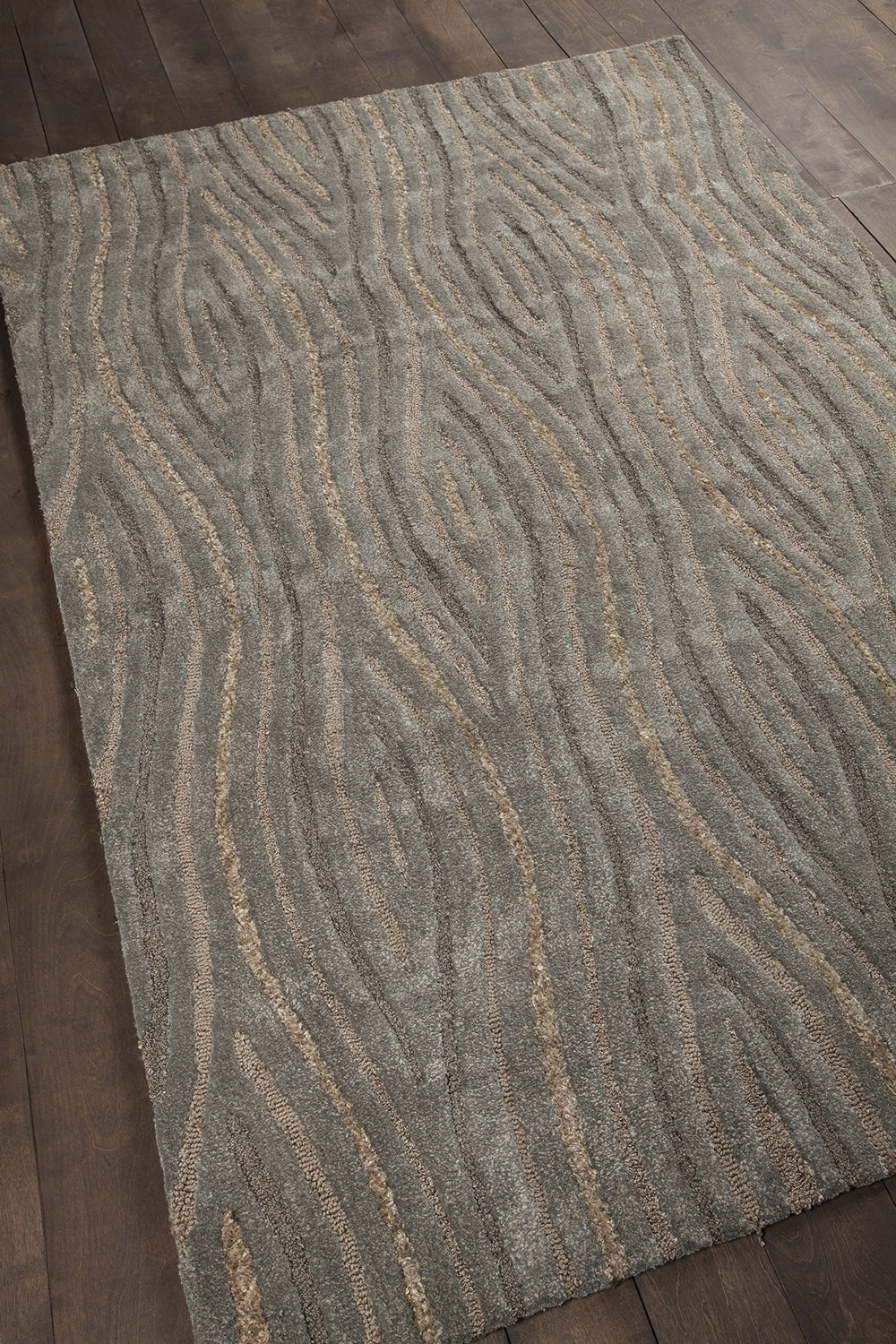 Chandra Penelope PEN-12901 Area Rug Feature