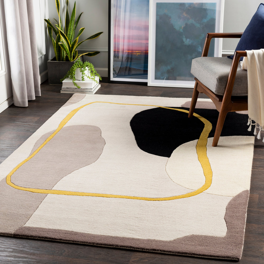 Surya Queens QUN-2303 Area Rug Room Scene Feature