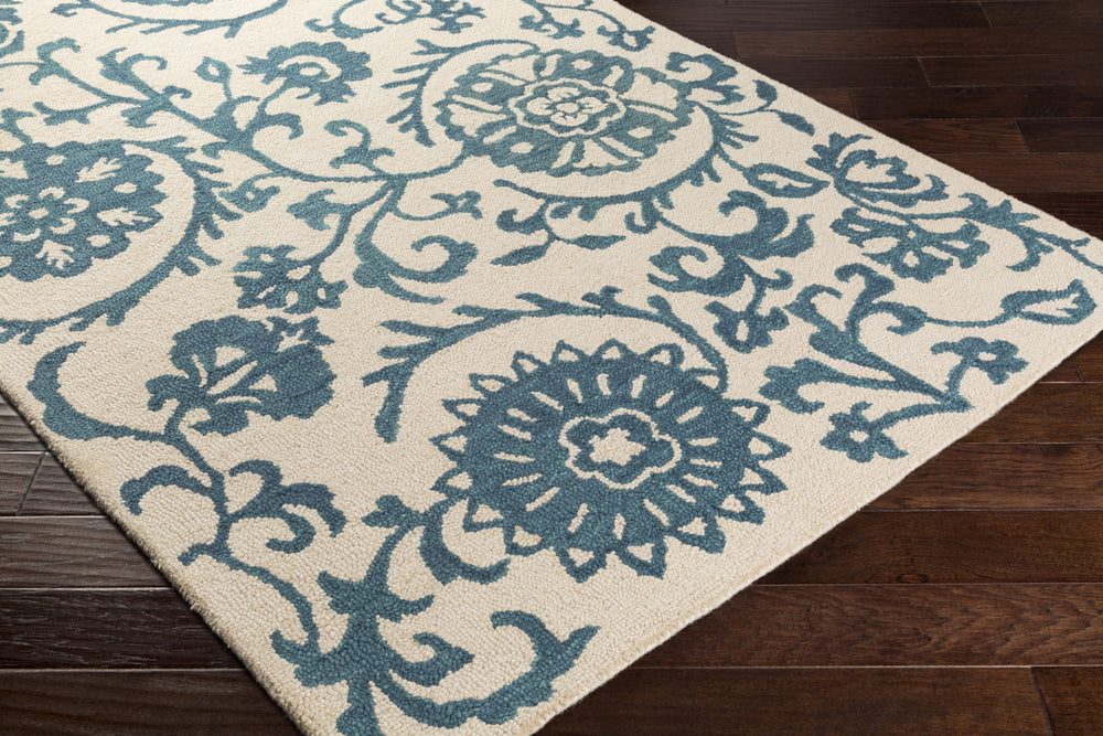 Artistic Weavers Rhodes Maggie RDS2315 Area Rug Corner Shot Feature
