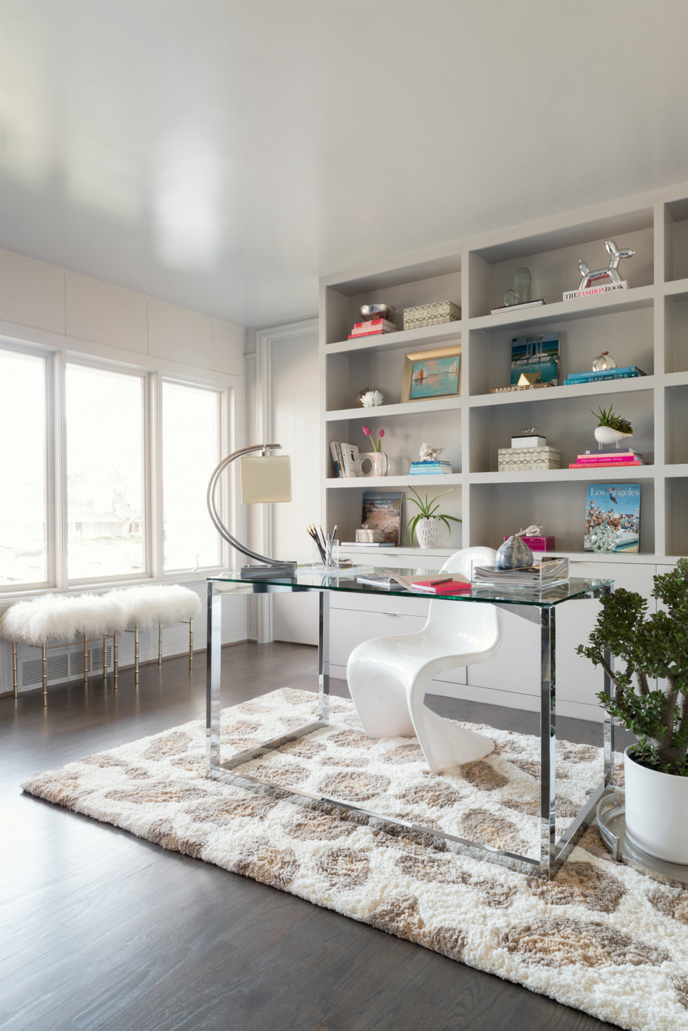 Loloi Kiara Shag KR-03 Ivory / Taupe Area Rug Roomscene Feature