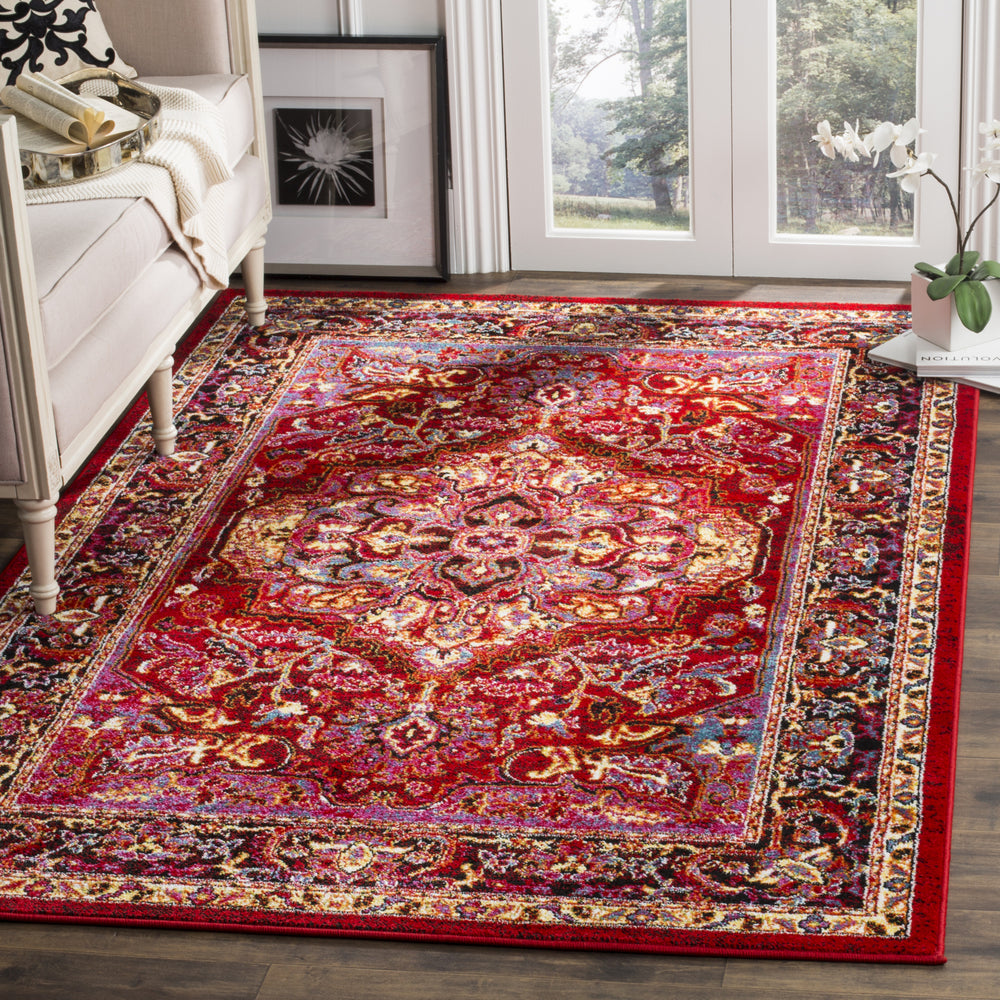Safavieh Cherokee CHR915F Red/Fuchsia Area Rug Feature