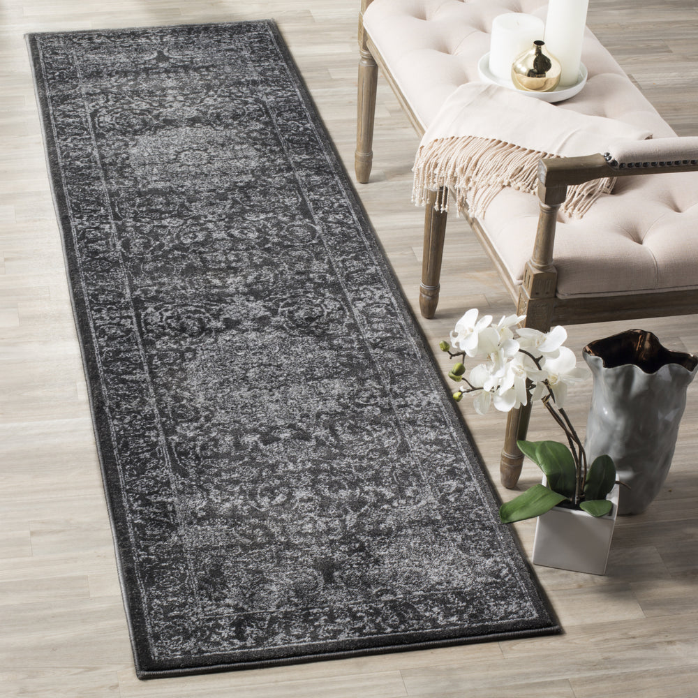 Safavieh Carnegie CNG631P Dark Grey/Cream Area Rug Feature