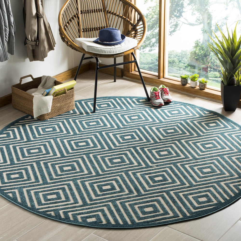 Safavieh Cottage COT941S Cream/Turquoise Area Rug Feature