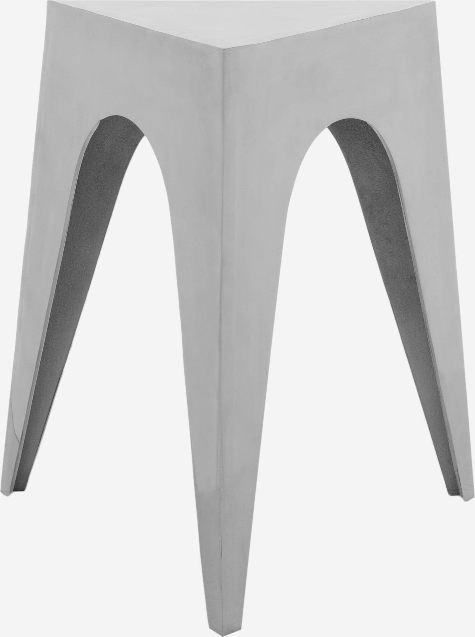 Safavieh Indium Triangle Aluminum Side Table Silver Furniture main image