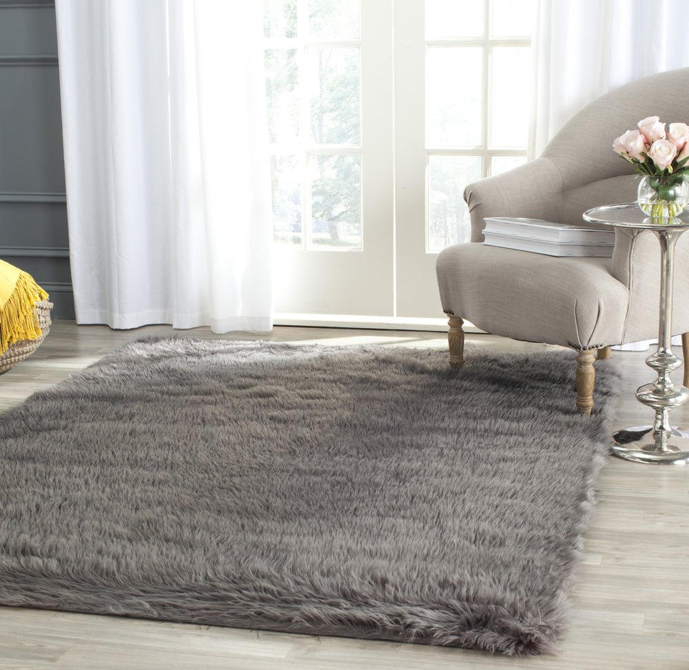 Safavieh Faux Sheep Skin FSS235D Grey Area Rug Feature