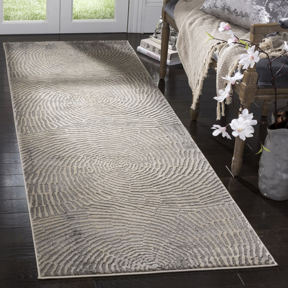 Safavieh Meadow MDW343E Taupe Area Rug Feature