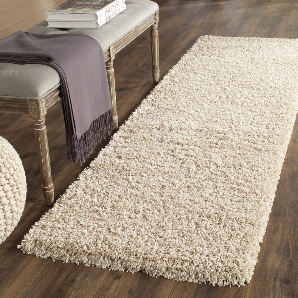 Safavieh California Shag SG151 Beige Area Rug Feature