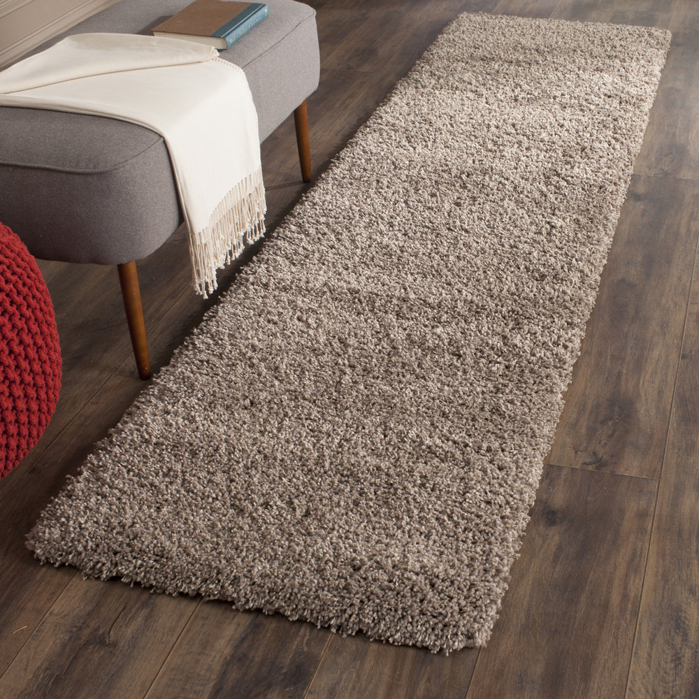 Safavieh California Shag SG151 Taupe Area Rug Feature