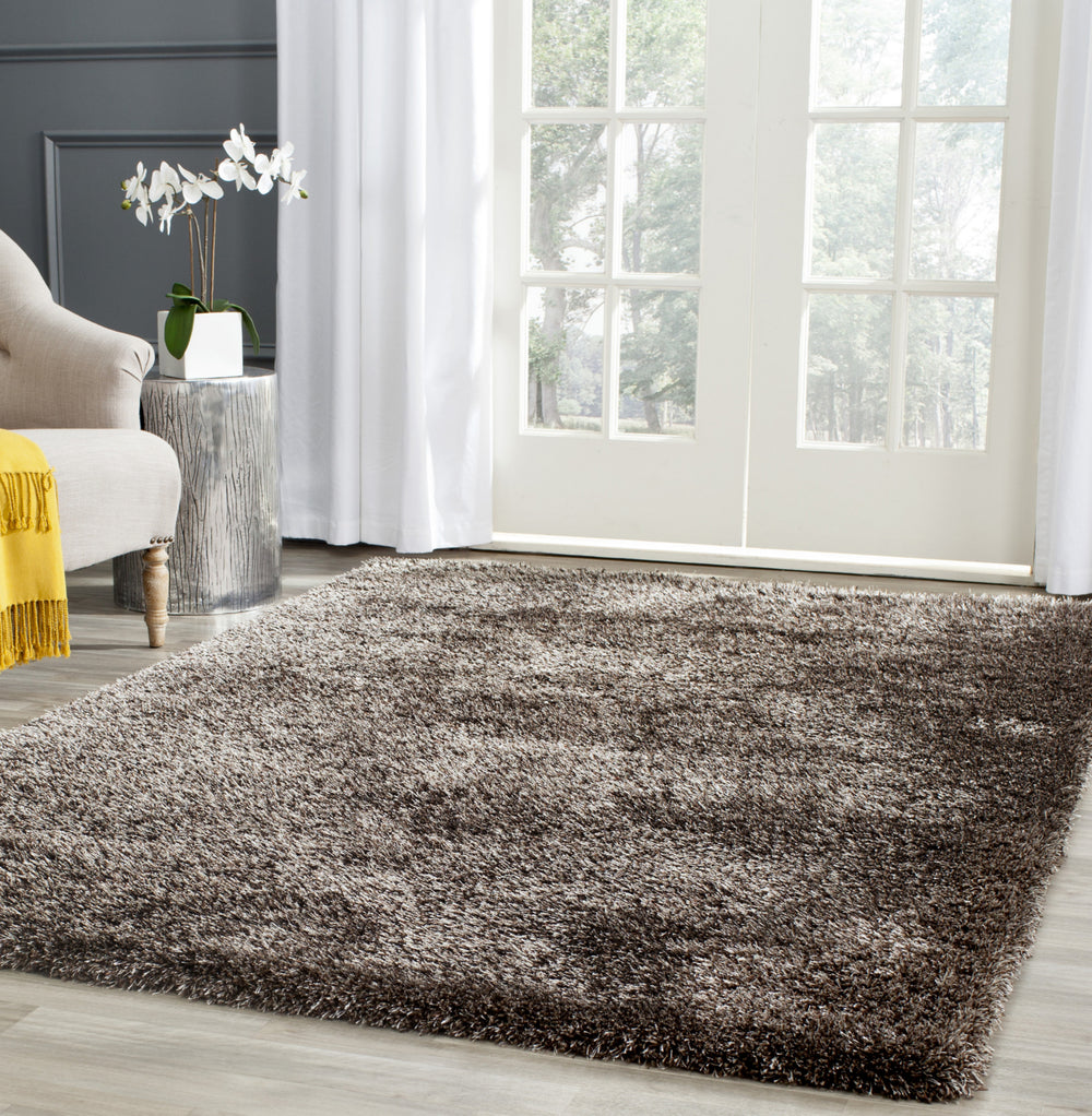 Safavieh Charlotte Shag SGC720B Brown Area Rug Feature