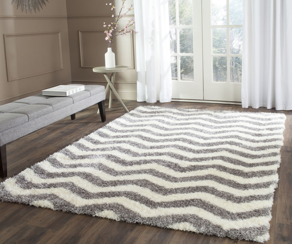 Safavieh Montreal Shag SGM846B Ivory/Grey Area Rug Feature