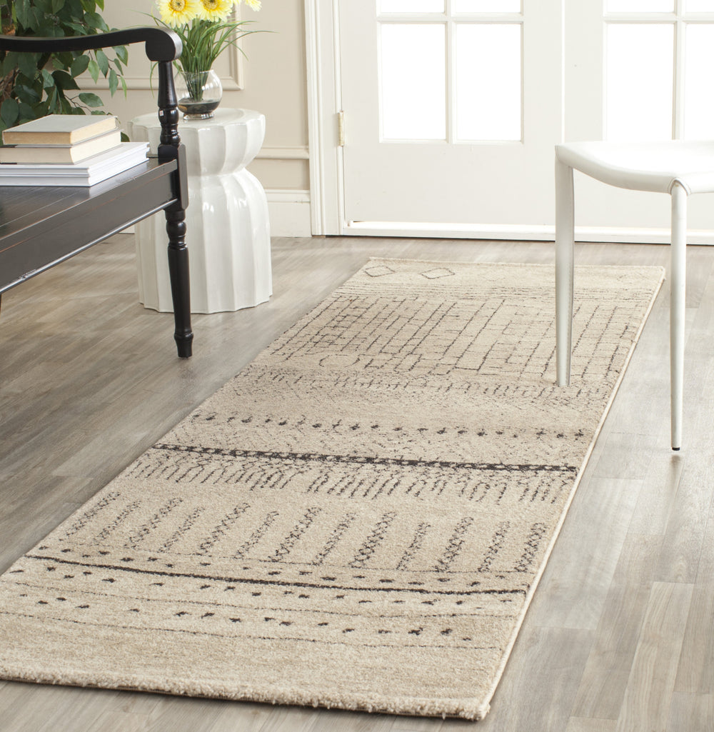 Safavieh Tunisia TUN1711 Beige Area Rug Feature