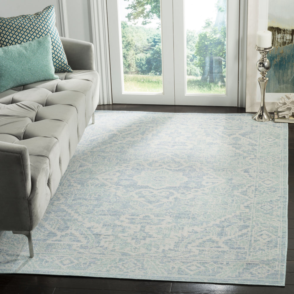 Safavieh Windsor WDS333J Seafoam/Blue Area Rug Feature